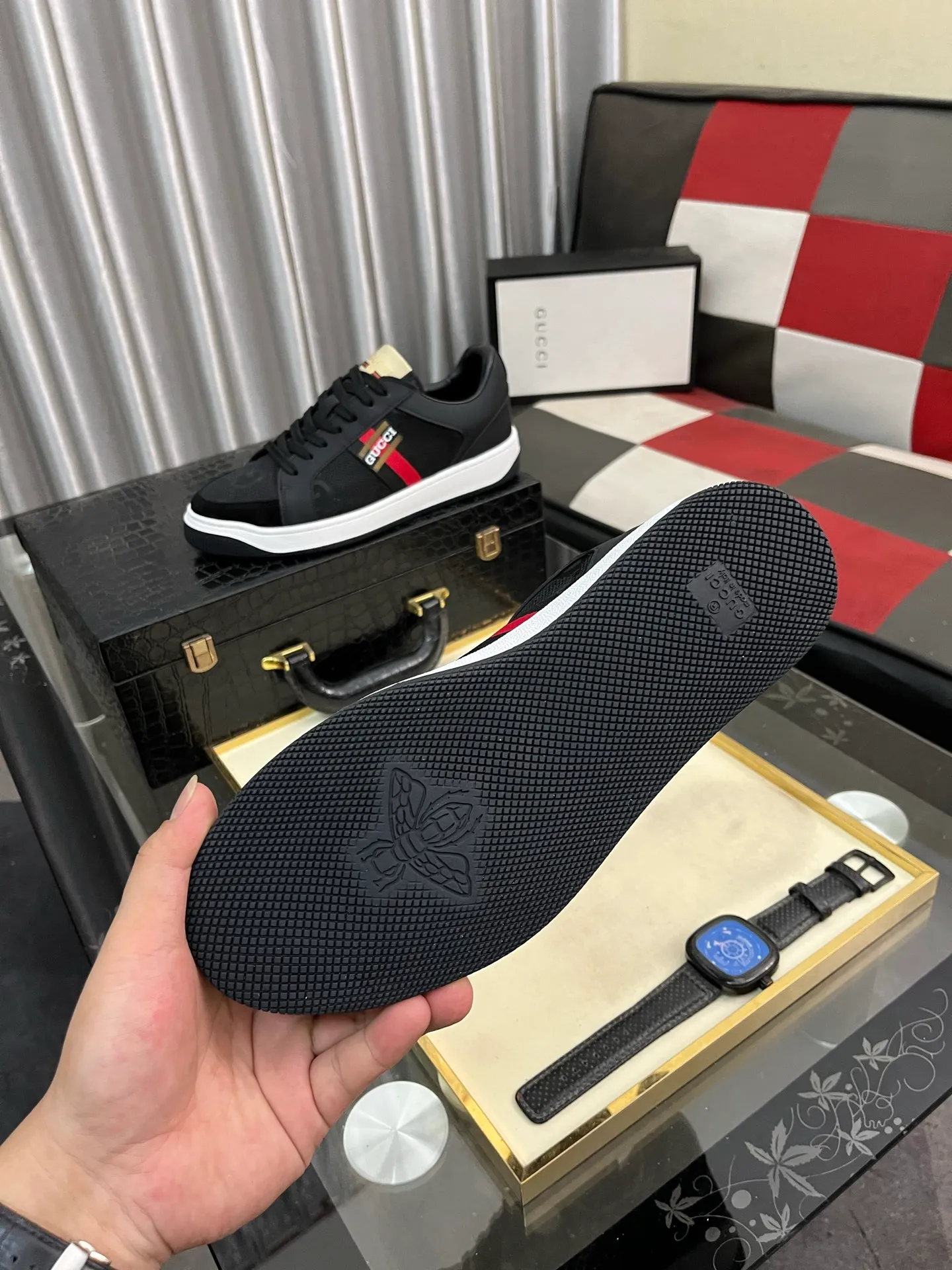 Men's Men's Shoes 💰400⌚️⌚️【GUCCI】Gucci men's latest white shoe series casual shoes! The official website is built 1:1. Upper: Made of imported cowhide, with electric embroidery ➕Inner lining: Made of high-quality first-layer pigskin, soft and comfortable. Picky material selection and exquisite workmanship give you the best enjoyment. Size: 38-444️⃣Colors available